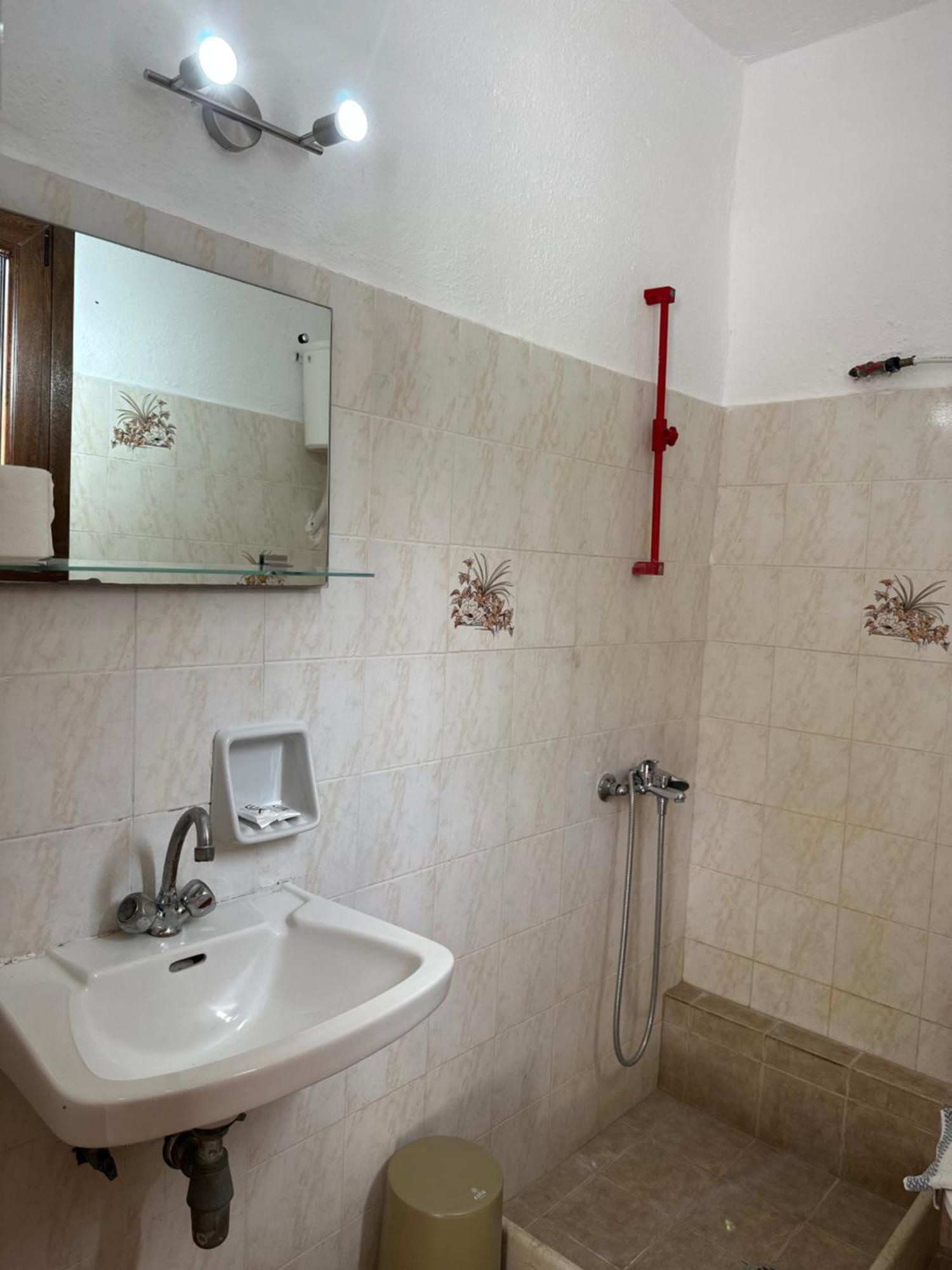 Giannis Apartment Pisses Ngoại thất bức ảnh