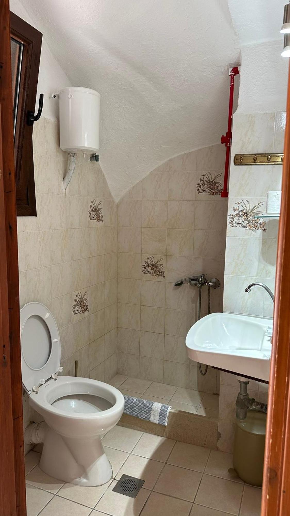 Giannis Apartment Pisses Ngoại thất bức ảnh